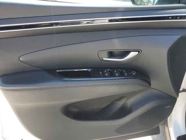 used 2022 Hyundai TUCSON Hybrid car, priced at $18,985