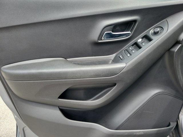 used 2020 Chevrolet Trax car, priced at $10,985