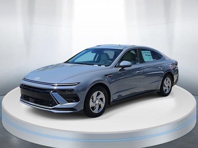 new 2025 Hyundai Sonata car, priced at $25,904