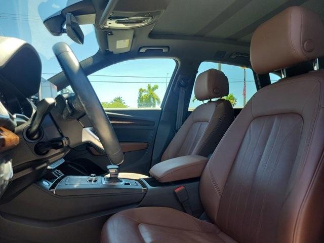 used 2020 Audi Q5 car, priced at $20,675