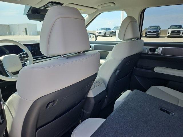 new 2025 Hyundai SANTA FE HEV car, priced at $37,652
