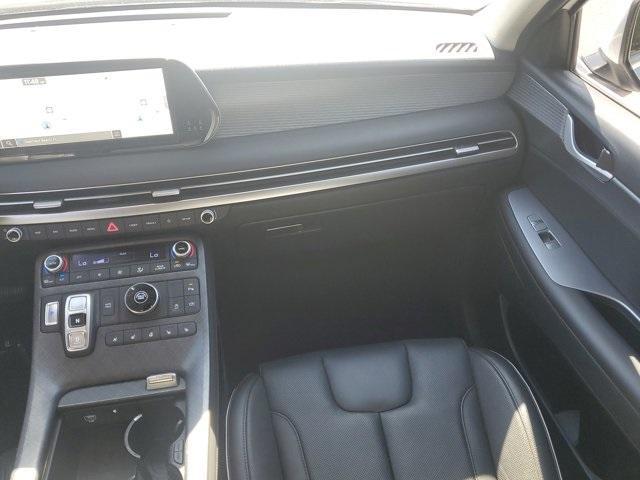 used 2024 Hyundai Palisade car, priced at $39,450