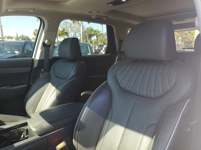 used 2024 Hyundai Palisade car, priced at $39,450