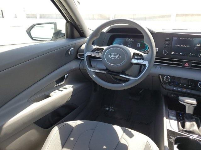 new 2025 Hyundai ELANTRA HEV car, priced at $25,579