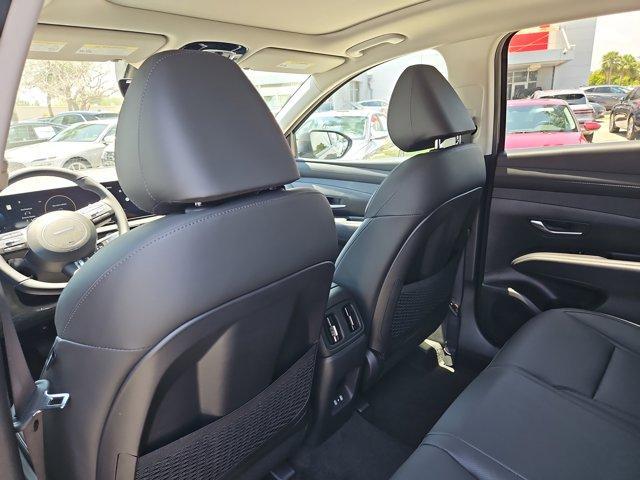 new 2025 Hyundai TUCSON Hybrid car, priced at $36,475