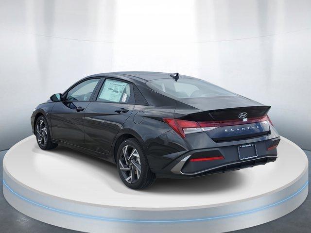 new 2025 Hyundai Elantra car, priced at $23,573