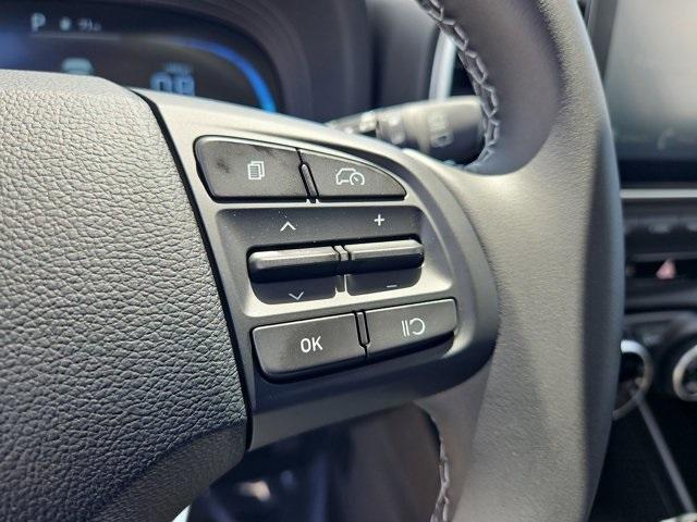 new 2025 Hyundai Venue car, priced at $23,112