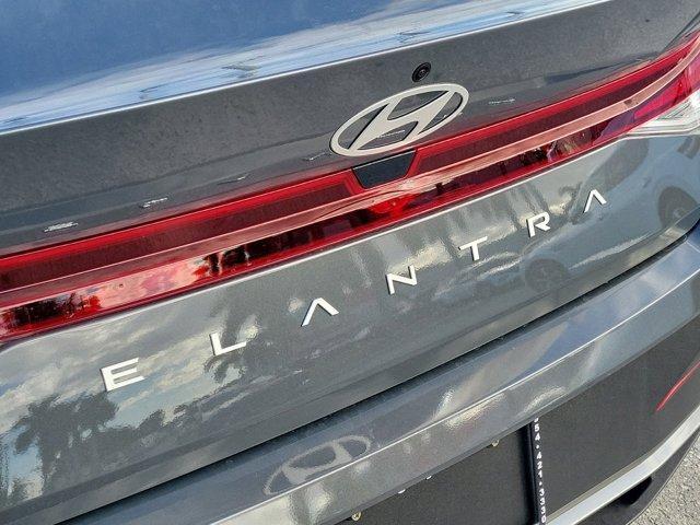 new 2025 Hyundai Elantra car, priced at $21,334