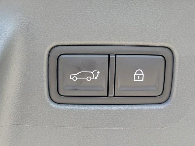 used 2025 Hyundai Santa Fe car, priced at $29,450