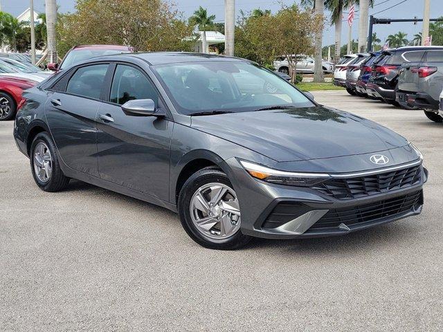 new 2025 Hyundai Elantra car, priced at $21,345