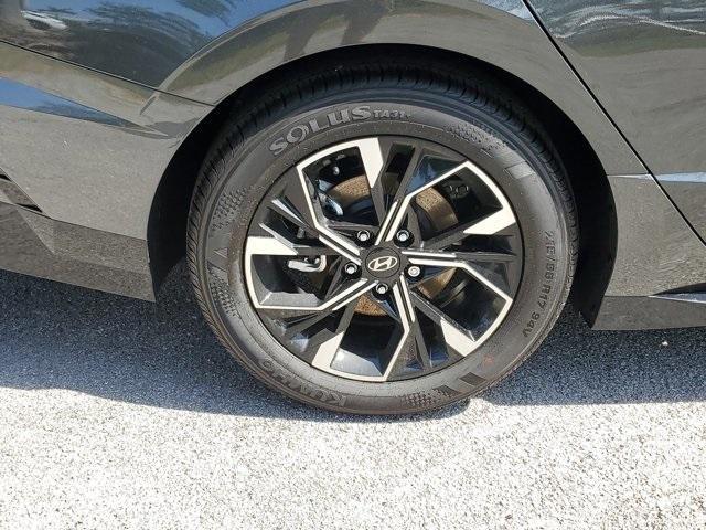 new 2025 Hyundai Sonata car, priced at $27,258