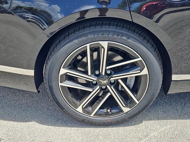 new 2025 Genesis G80 car, priced at $57,733