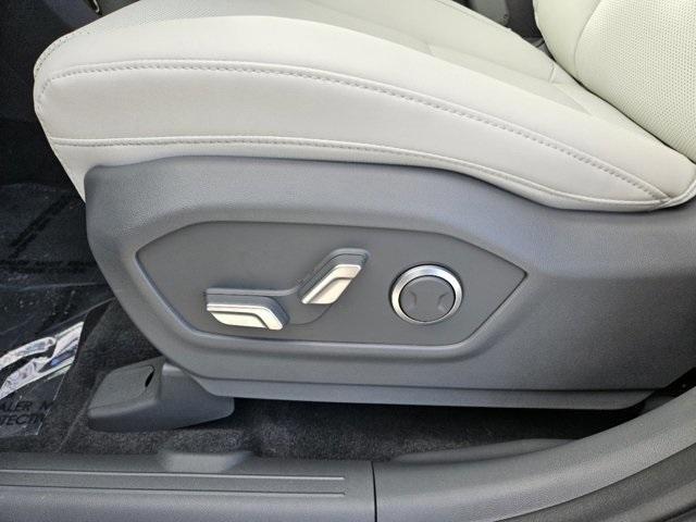 new 2025 Hyundai Santa Fe car, priced at $33,959