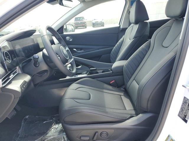 new 2025 Hyundai Elantra car, priced at $26,412