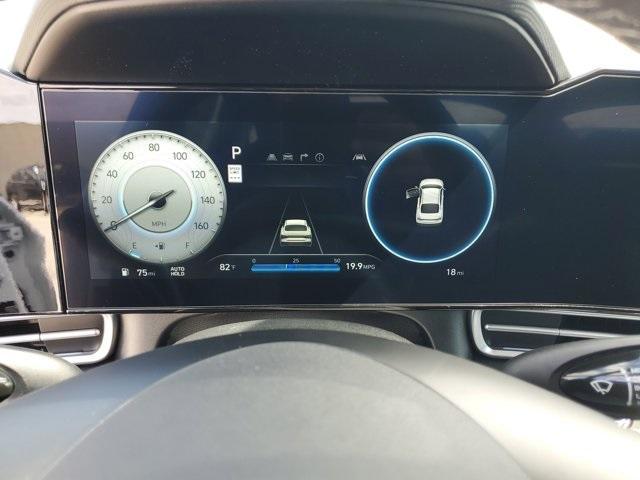 new 2025 Hyundai Elantra car, priced at $26,412