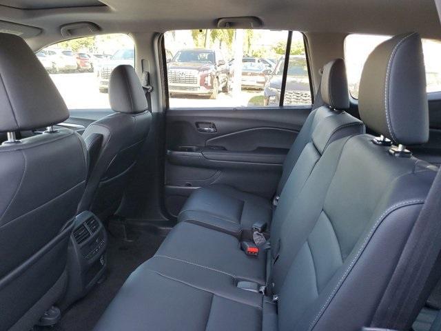 used 2022 Honda Pilot car, priced at $30,845