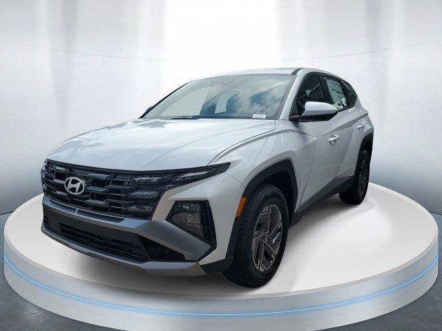 new 2026 Hyundai TUCSON Hybrid car, priced at $31,498