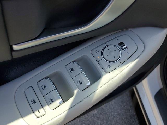 new 2025 Hyundai Sonata Hybrid car, priced at $31,600