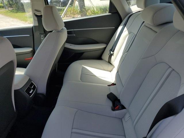 new 2025 Hyundai Sonata Hybrid car, priced at $31,600