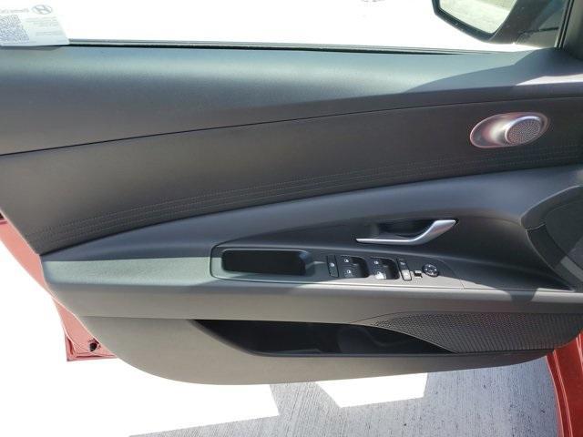 new 2025 Hyundai ELANTRA HEV car, priced at $25,810