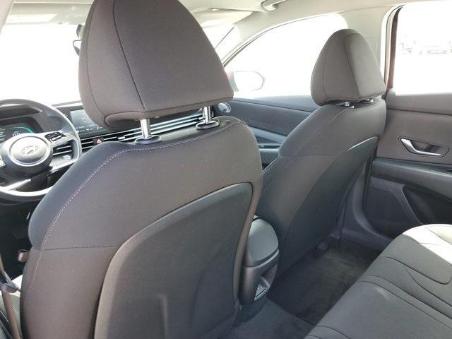 new 2025 Hyundai ELANTRA HEV car, priced at $25,810