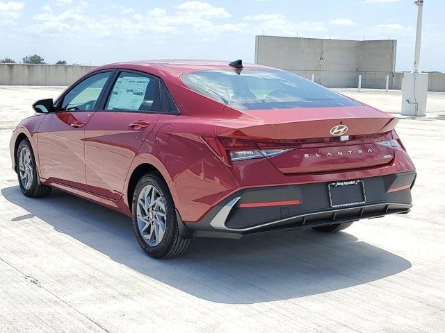 new 2025 Hyundai ELANTRA HEV car, priced at $25,810