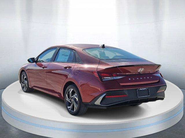 new 2025 Hyundai Elantra car, priced at $22,647