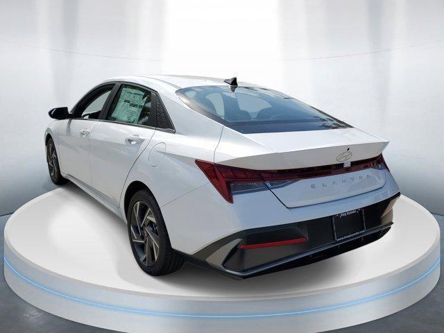 new 2025 Hyundai Elantra car, priced at $25,662