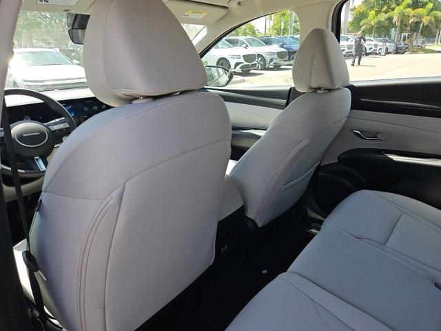 new 2025 Hyundai Tucson car, priced at $28,143