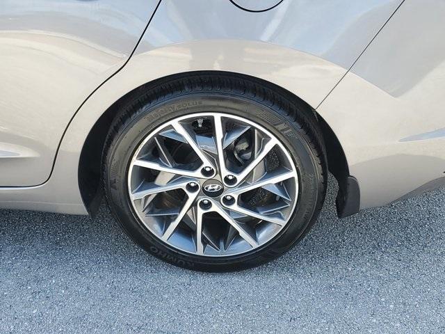 used 2020 Hyundai Elantra car, priced at $14,885