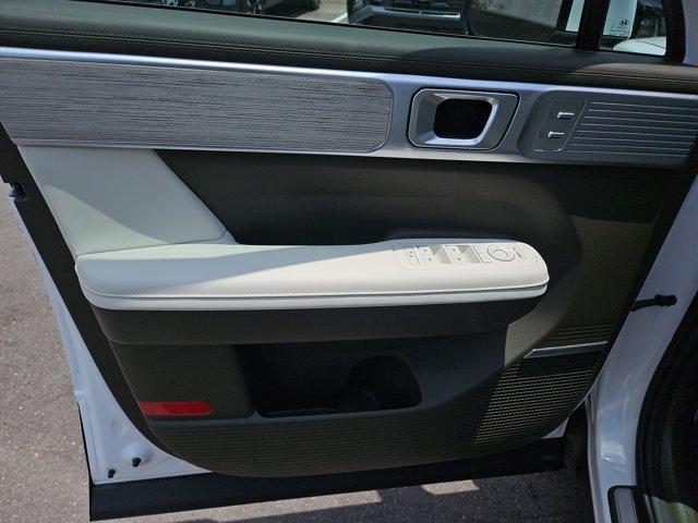 new 2025 Hyundai SANTA FE HEV car, priced at $47,562