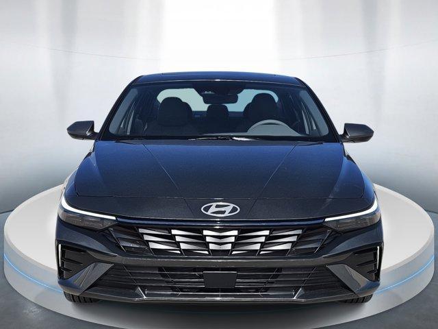 new 2025 Hyundai Elantra car, priced at $24,706