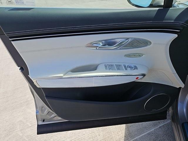new 2025 Genesis Electrified GV70 car, priced at $68,630