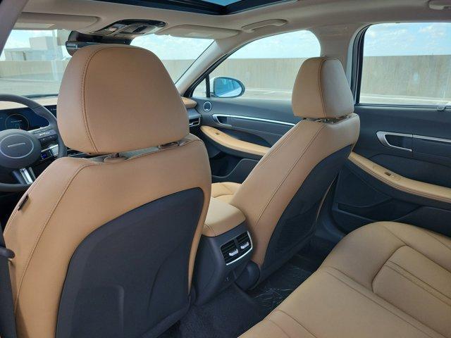 new 2025 Hyundai Sonata Hybrid car, priced at $37,544