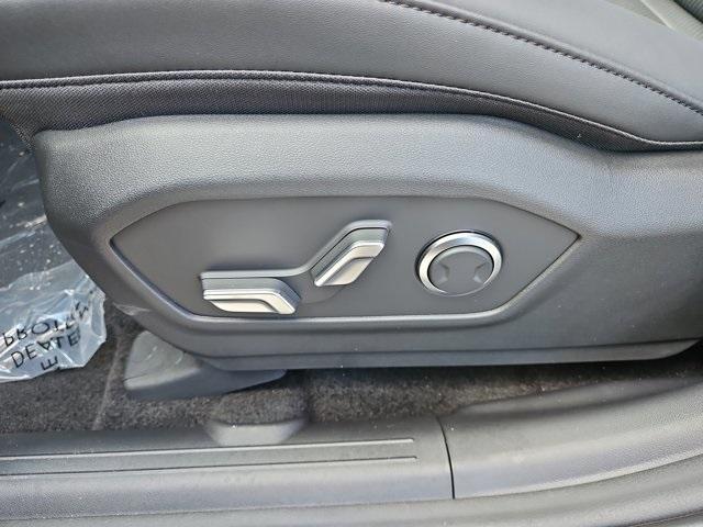 new 2026 Hyundai SANTA FE HEV car, priced at $36,100