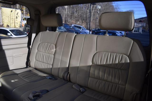 used 2002 Lexus LX 470 car, priced at $16,899