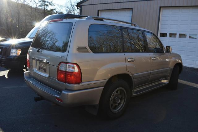 used 2002 Lexus LX 470 car, priced at $16,899