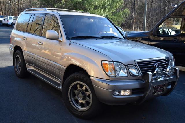 used 2002 Lexus LX 470 car, priced at $16,899