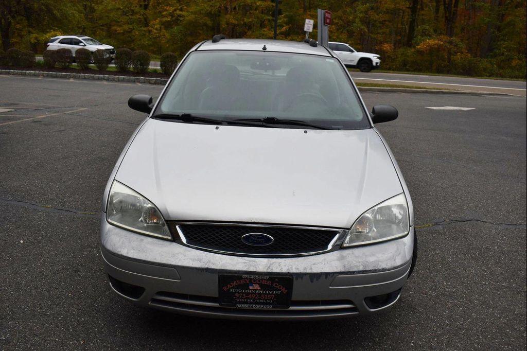 used 2005 Ford Focus car, priced at $4,599