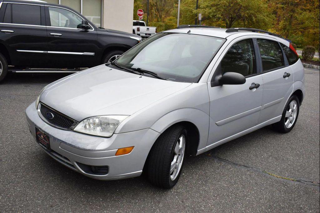 used 2005 Ford Focus car, priced at $4,599
