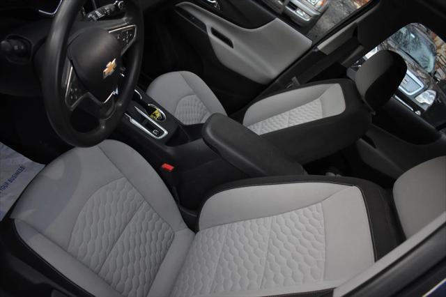 used 2018 Chevrolet Equinox car, priced at $11,899