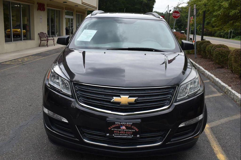 used 2015 Chevrolet Traverse car, priced at $10,499