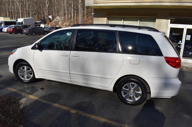 used 2007 Toyota Sienna car, priced at $11,399