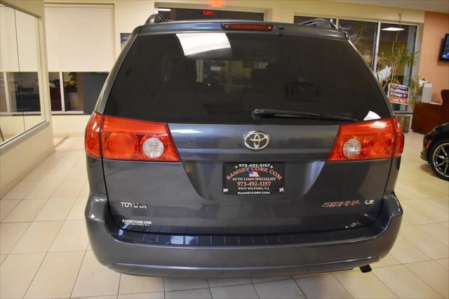 used 2007 Toyota Sienna car, priced at $7,499