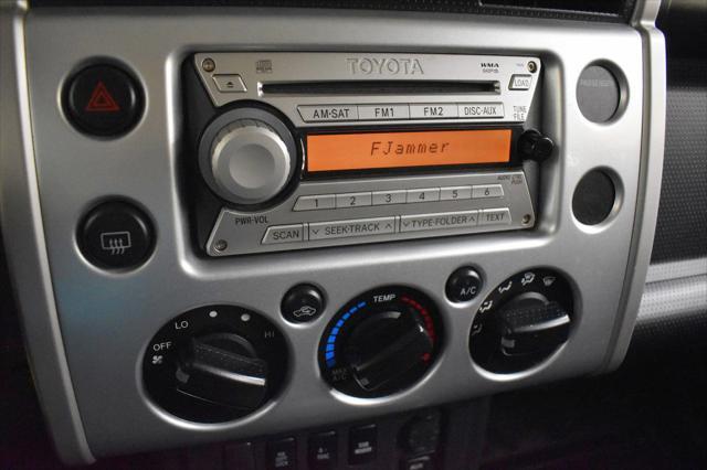 used 2007 Toyota FJ Cruiser car, priced at $16,599