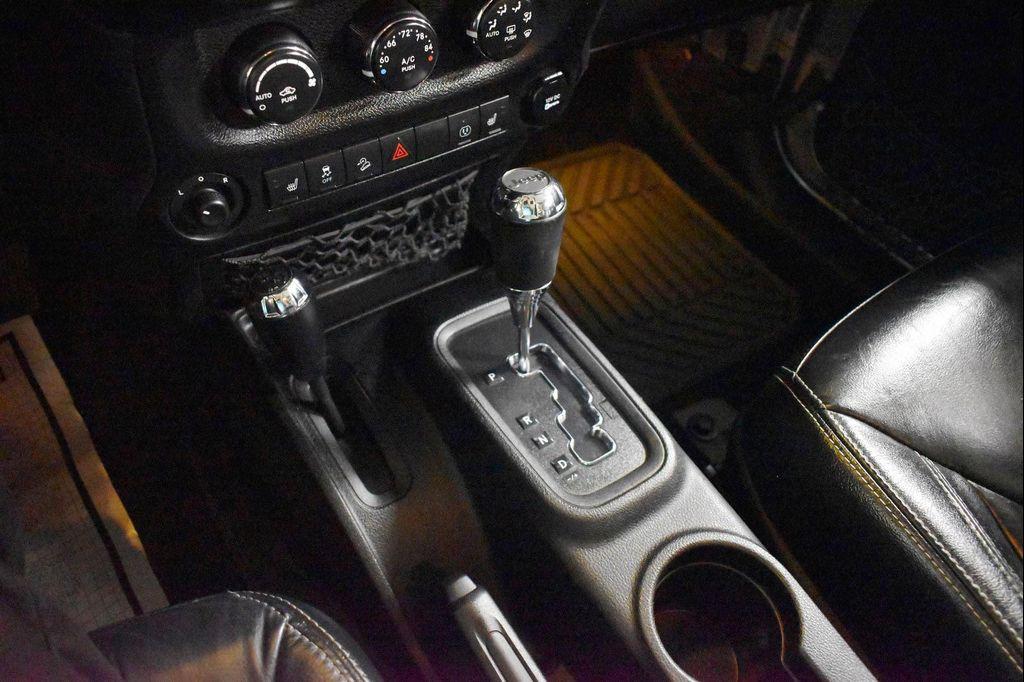 used 2014 Jeep Wrangler Unlimited car, priced at $16,599