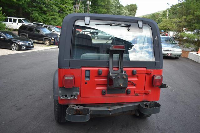 used 1995 Jeep Wrangler car, priced at $3,899