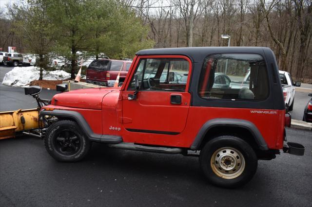 used 1995 Jeep Wrangler car, priced at $4,399