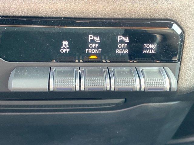 new 2025 Ram 1500 car, priced at $47,119