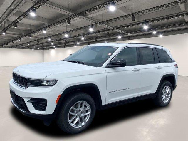 new 2025 Jeep Grand Cherokee car, priced at $41,325